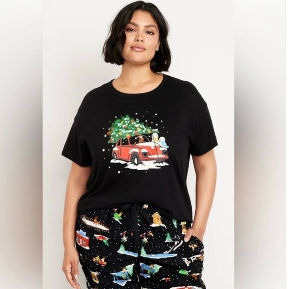 Old Navy Women's Size Large Graphic Pajama Top T-Shirt Black Red Truck Cotton